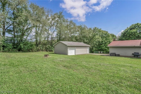 Tiny photo for 275 Smedley Drive, Washingtonville, OH 44490 (MLS # 5239861)
