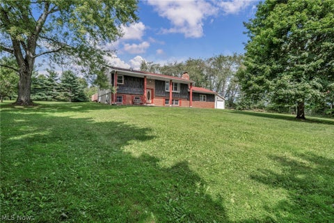 Tiny photo for 275 Smedley Drive, Washingtonville, OH 44490 (MLS # 5239861)