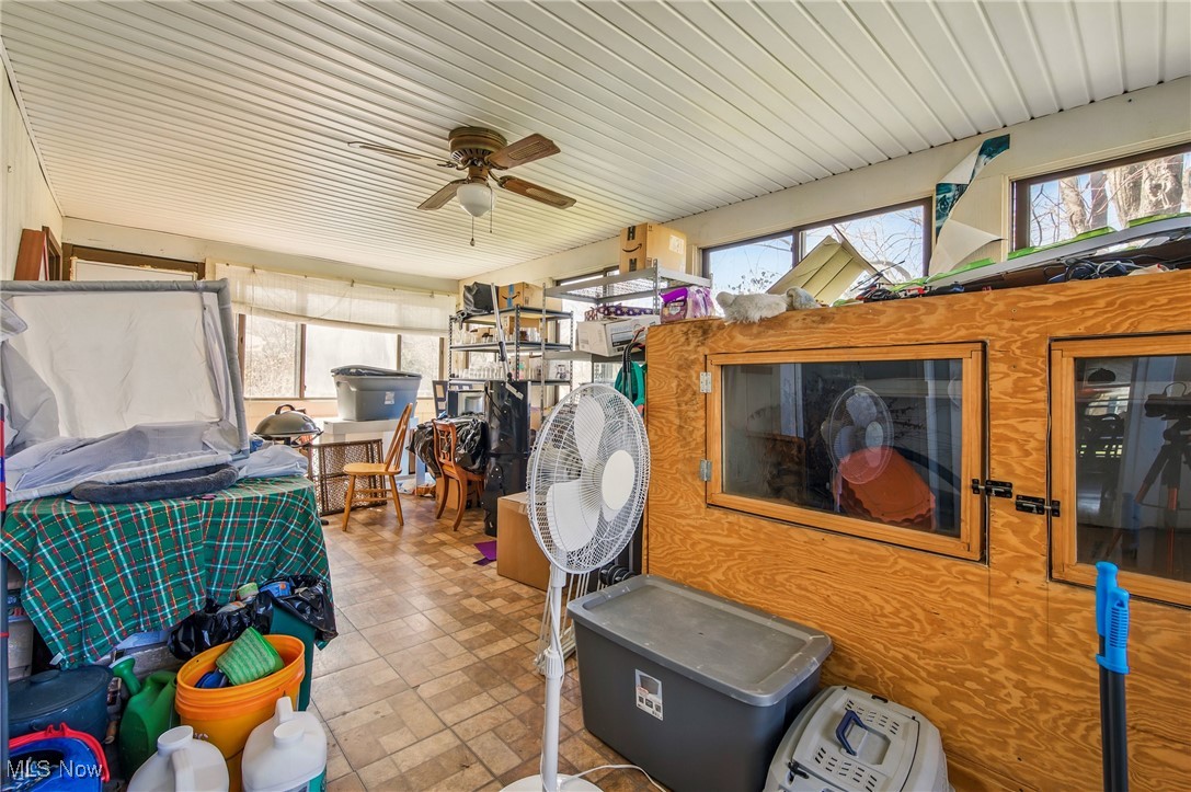 2262 Tanglewood Drive, Salem, Ohio image 23