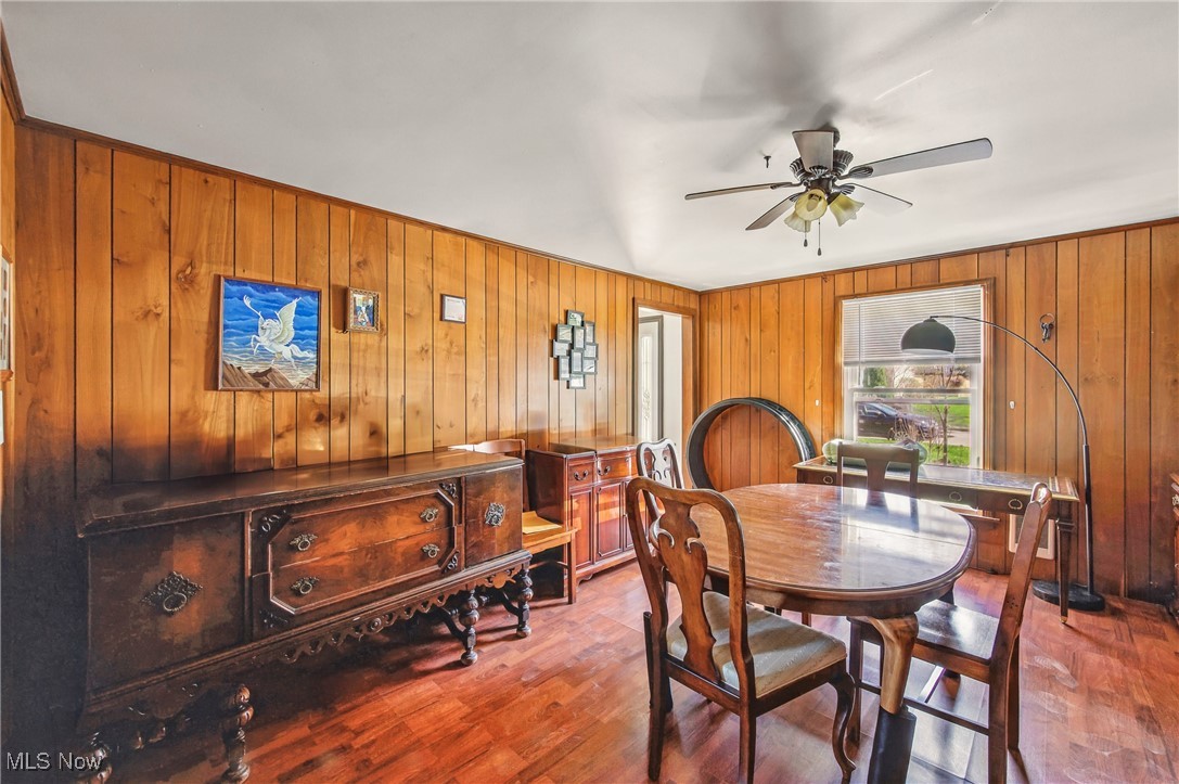 2262 Tanglewood Drive, Salem, Ohio image 10