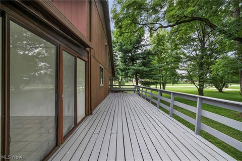 Tiny photo for 18446 Drake Road, Strongsville, OH 44136 (MLS # 5238204)