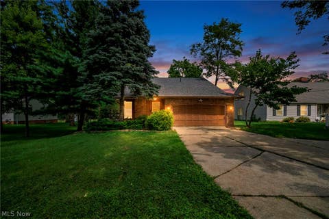 Tiny photo for 18446 Drake Road, Strongsville, OH 44136 (MLS # 5238204)