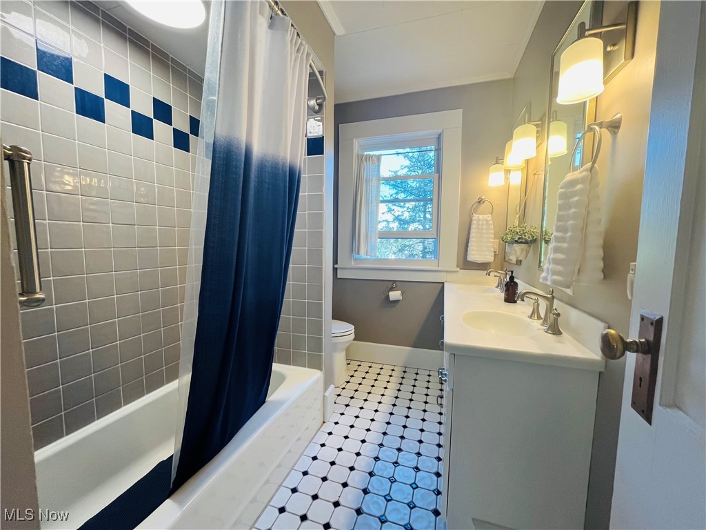 180 Montgomery Boulevard, New Concord, Ohio image 33