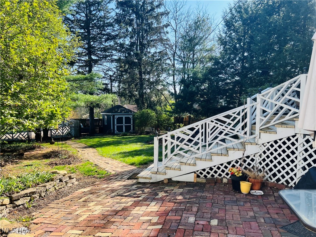 180 Montgomery Boulevard, New Concord, Ohio image 5