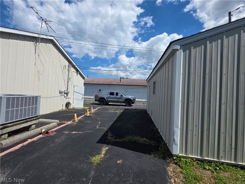 Tiny photo for 41981 N Ridge Road, Elyria, OH 44035 (MLS # 5203161)