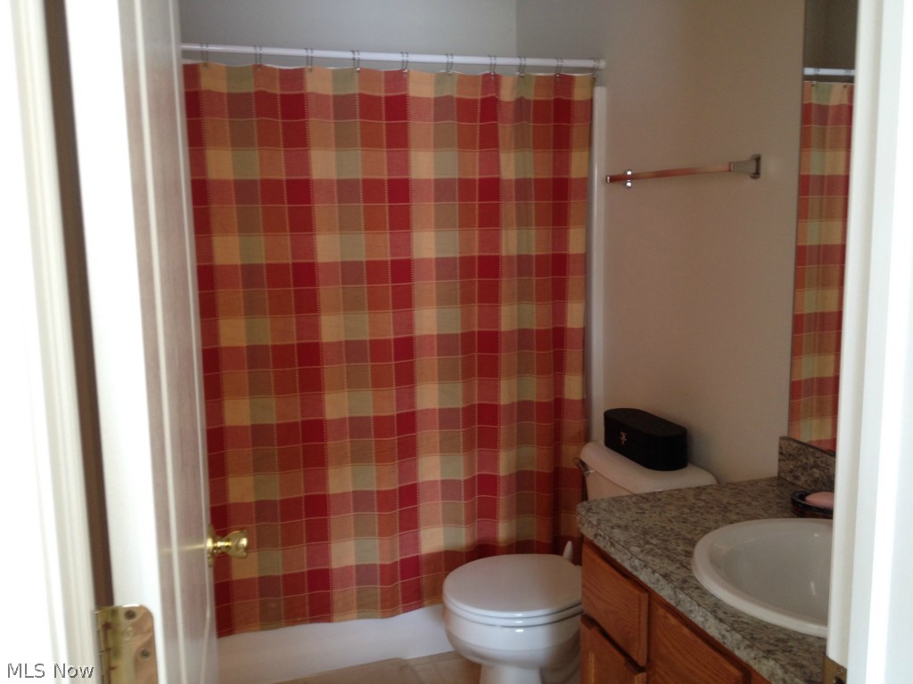 Meadow Lakes 08 - Residential