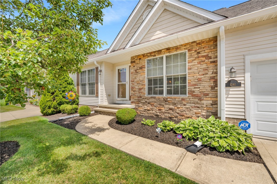 Stonebridge Condo - Residential