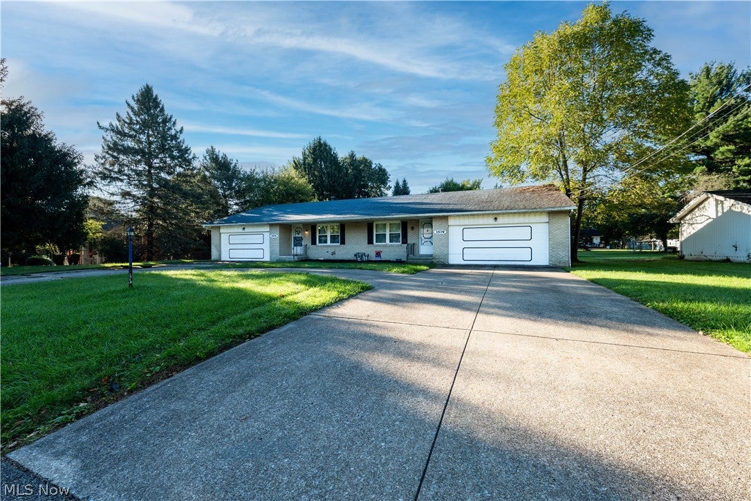 3575 Perry Drive NW
