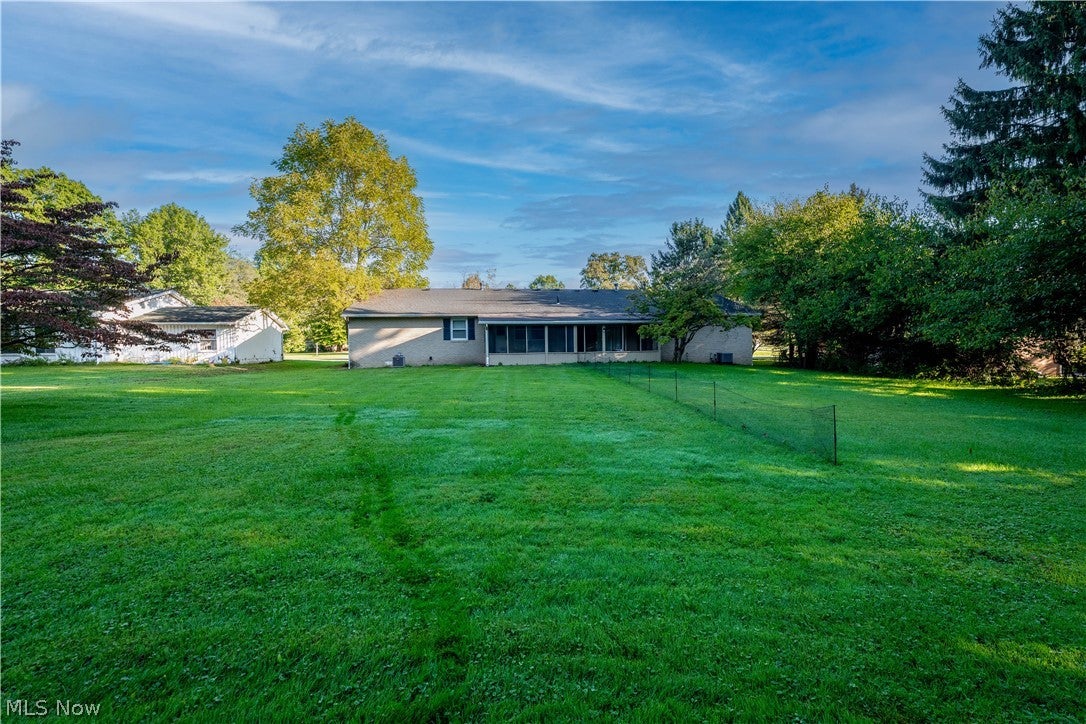 3575 Perry Drive NW