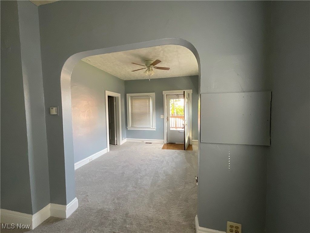 Photo of 4313 Warner Road, Cleveland, OH 44105 (MLS # 5178114)