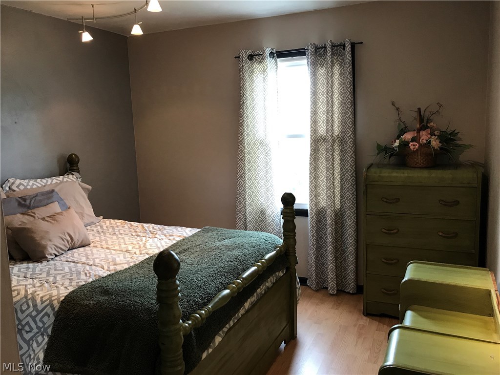 City/Youngstown - Residential