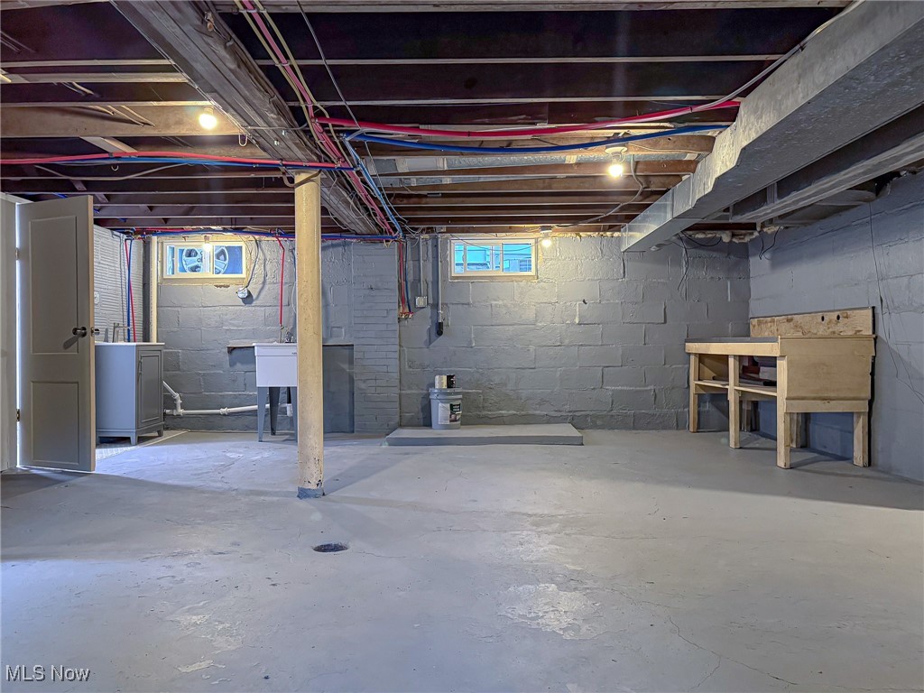 Hollywood Sub - Residential