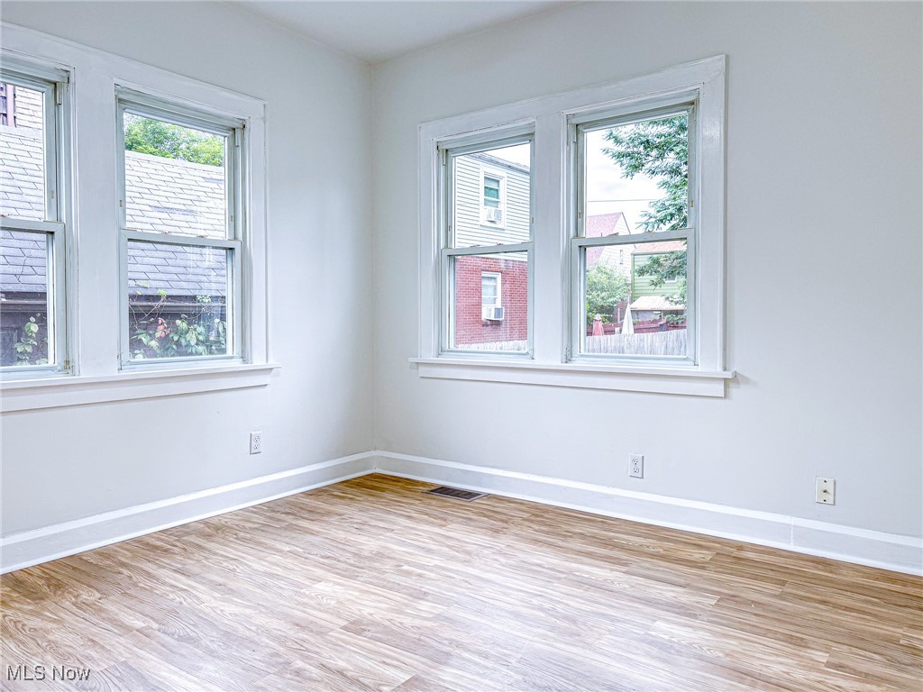 Hollywood Sub - Residential