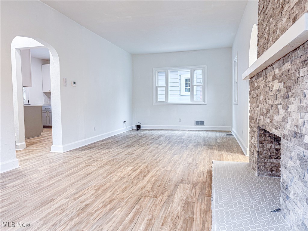 Hollywood Sub - Residential