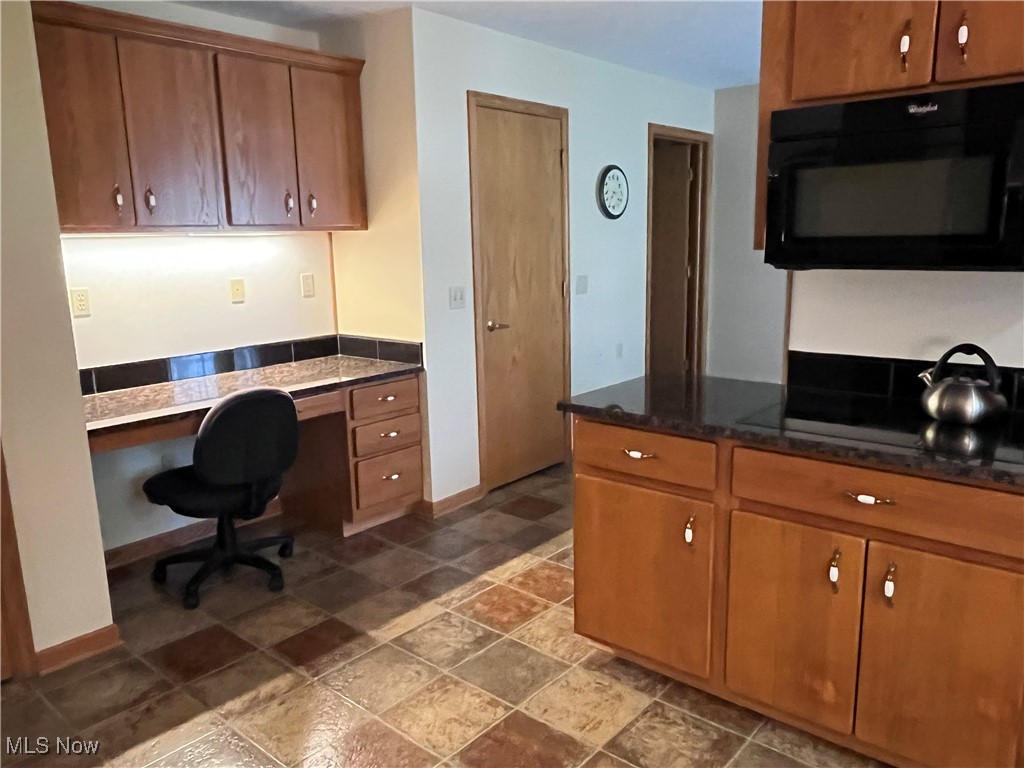 1150 Sterling Oaks Drive, Wadsworth, Ohio image 16