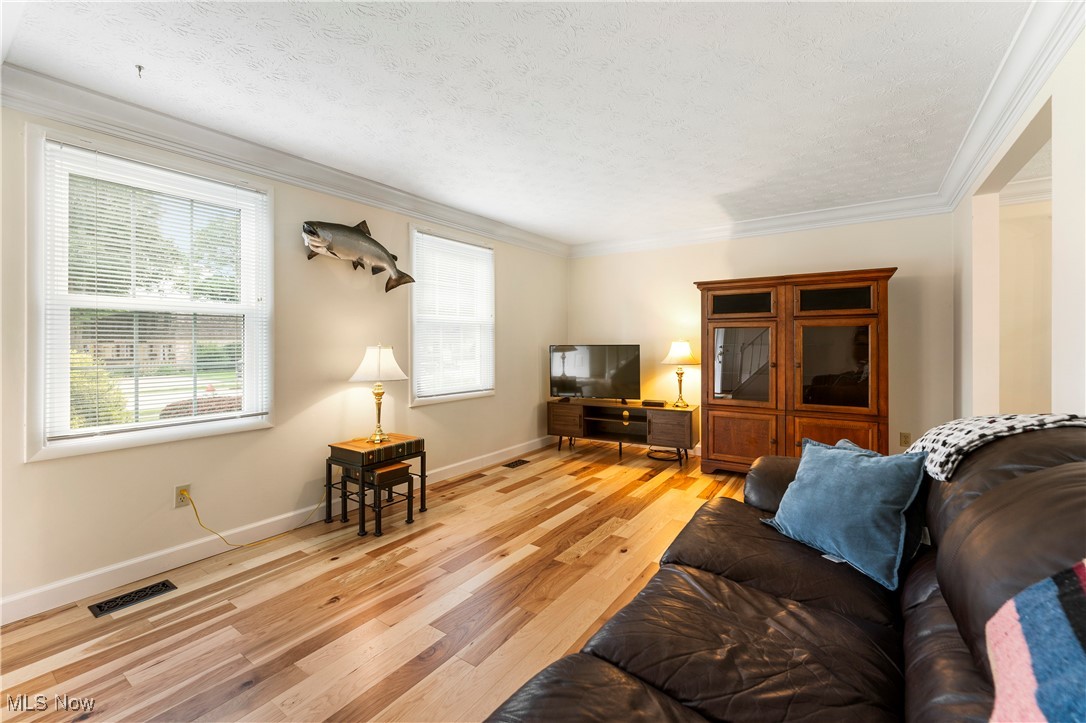 3827 Nautilus Trail