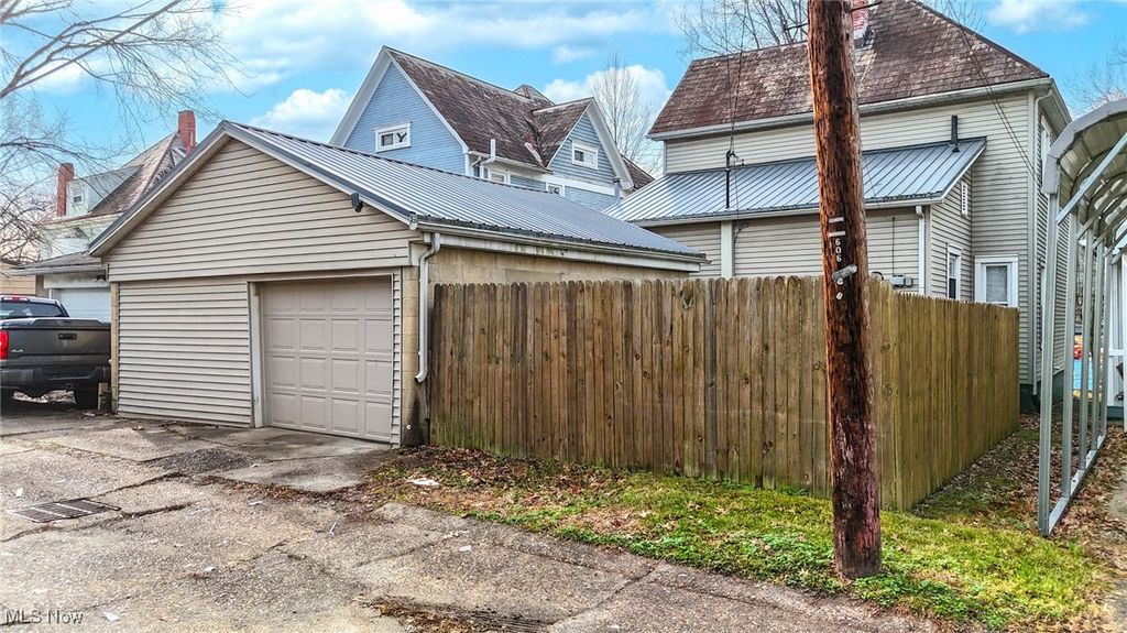 Photo of 606 Front Street, Marietta, OH 45750 (MLS # 5180431)