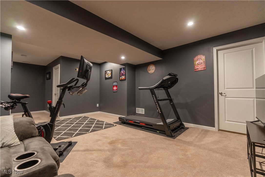 7915 Copper Court Circle, Canton, Ohio image 33