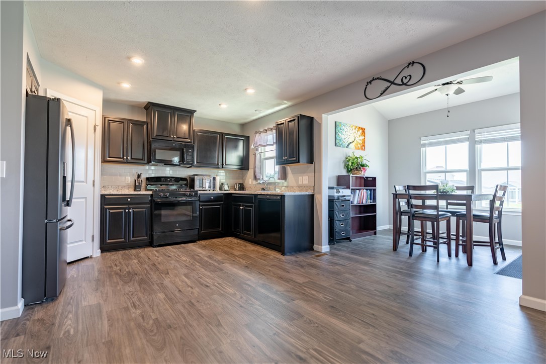 7915 Copper Court Circle, Canton, Ohio image 13