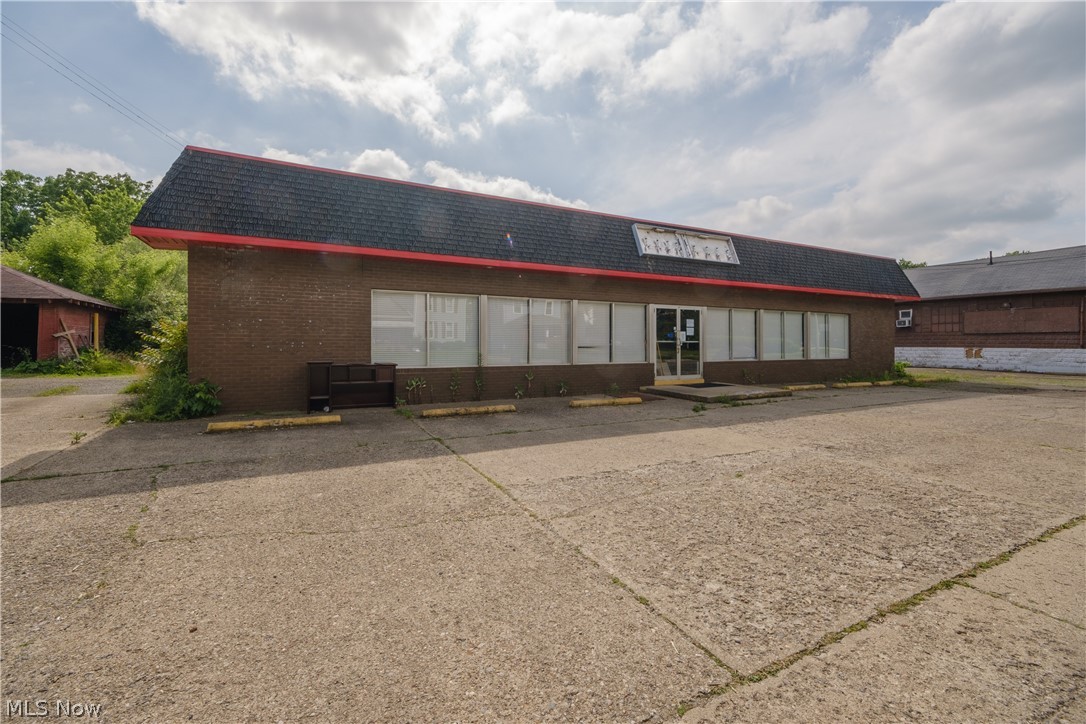 Massillon - Commercial Sale