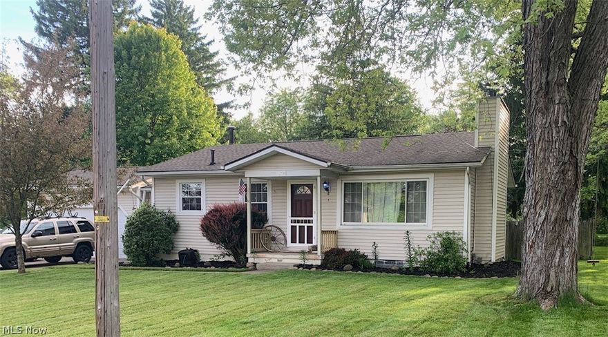 Move in condition ranch with 2 car attached garage.  This open floor plan has plenty of space to enjoy meals at the kitchen table with conversation in the great room.  Come in off the garage to a large breezeway to keep the clutter of shoes and coats out of the house.  Full basement with glass block windows updated furnace in 2015.  Beautiful usable half acre lot with fence for outdoor entertainment.  Keep your landscaping equipment in the spacious shed.  Call for a showing today!