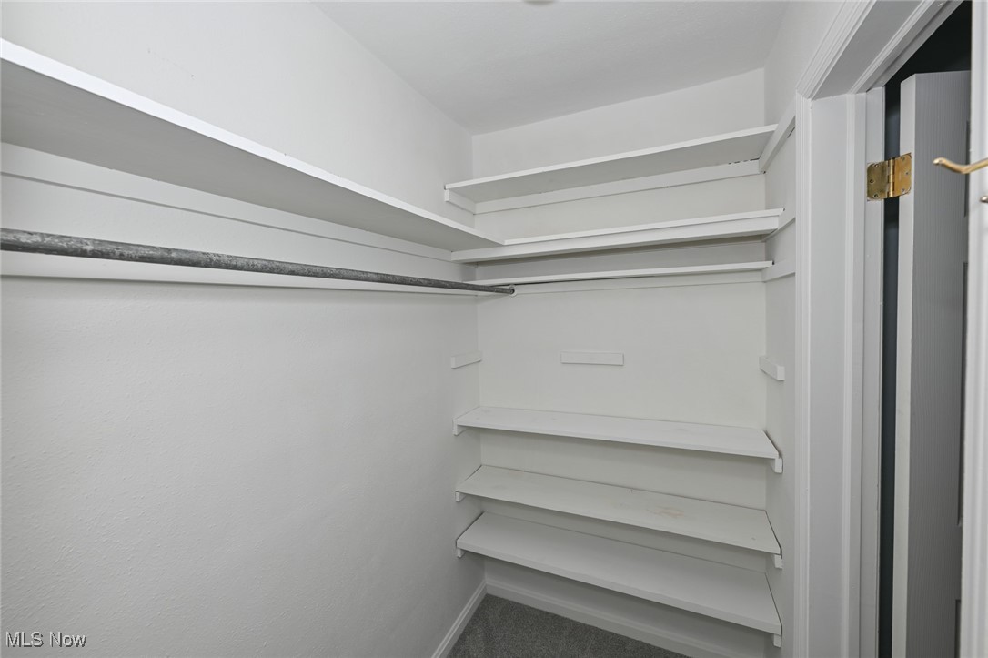 Lake Breeze - Residential