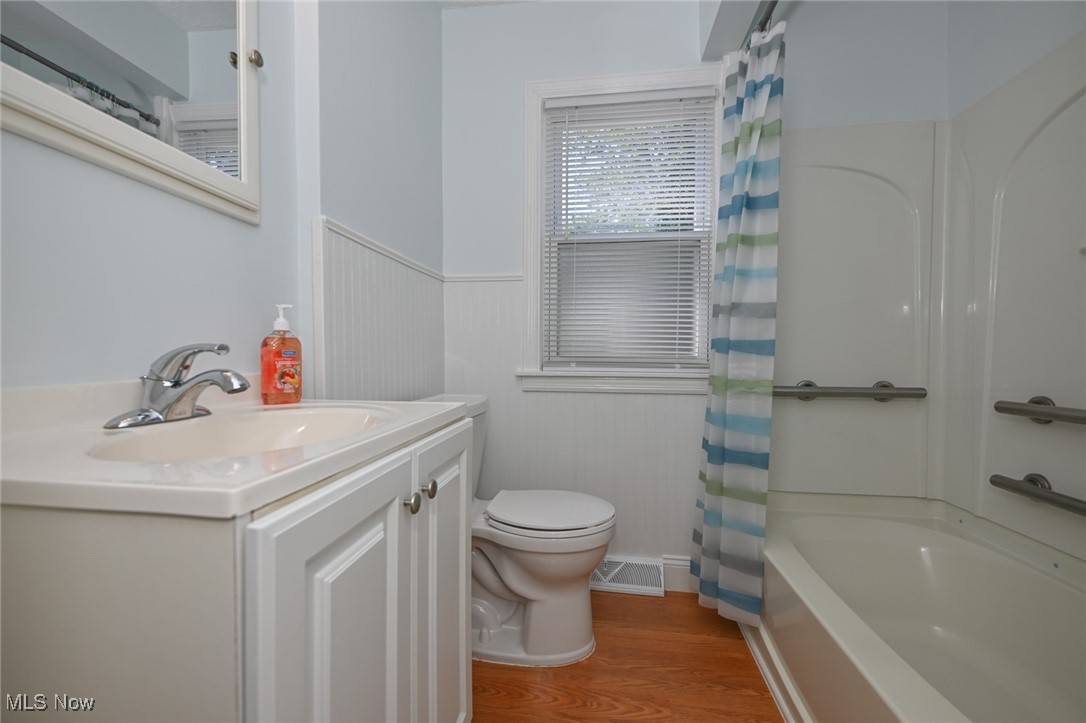 Lake Breeze - Residential