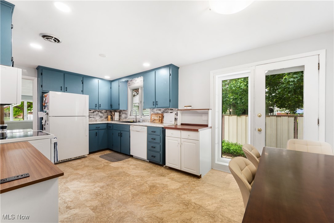 488 Willaman Avenue, North Canton, Ohio image 8