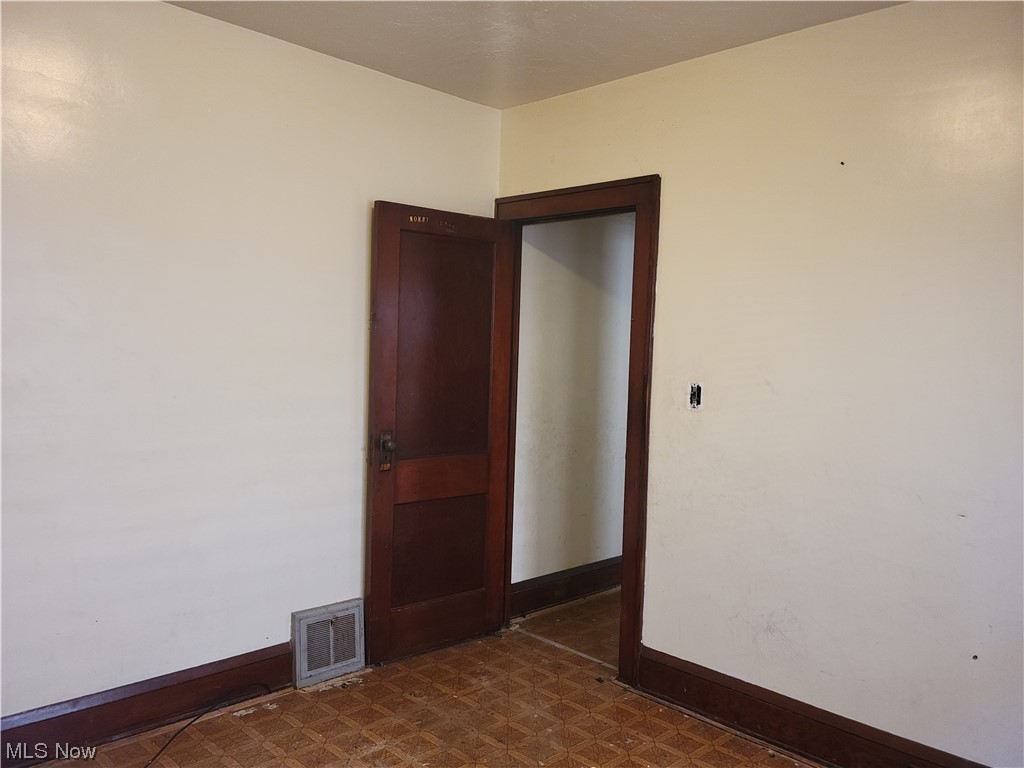 East Blvd - Residential Income