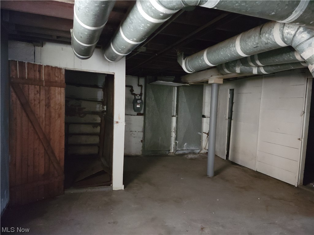 East Blvd - Residential Income