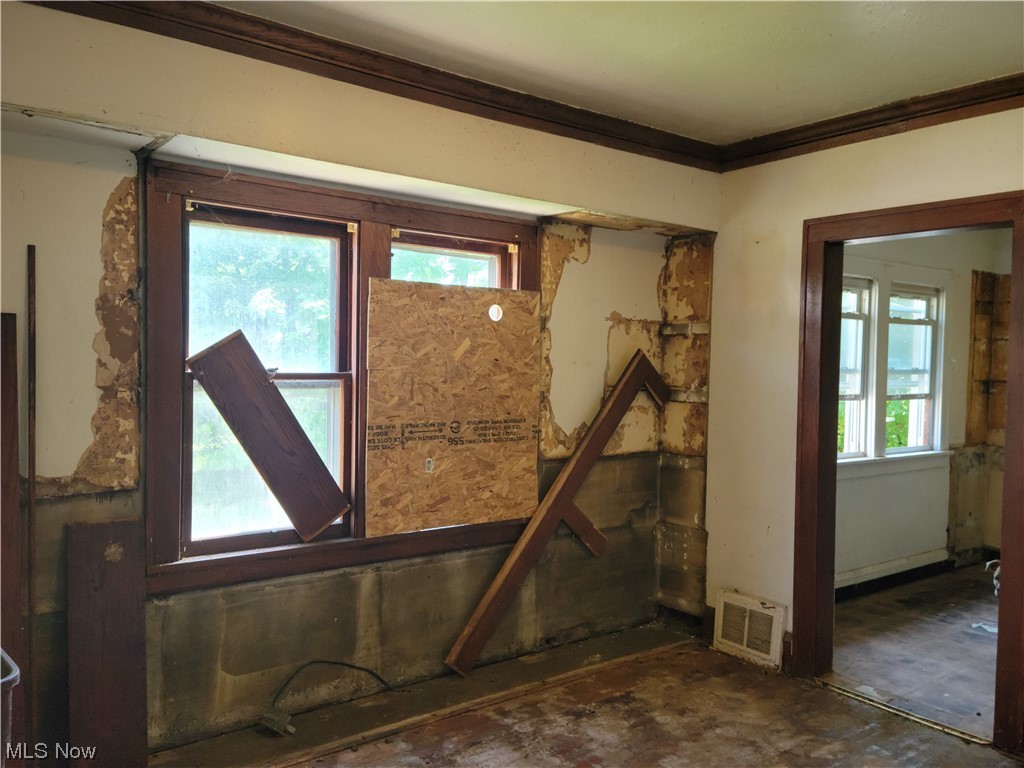 East Blvd - Residential Income