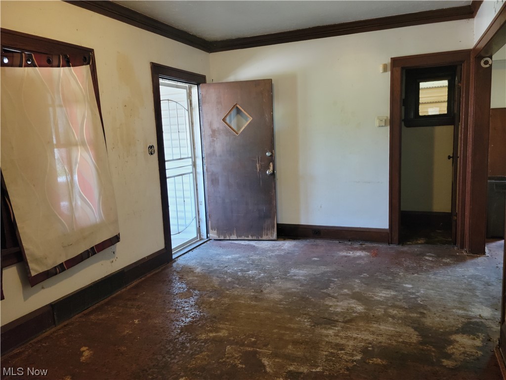 East Blvd - Residential Income