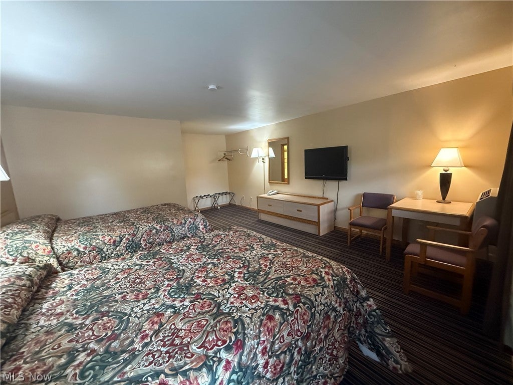 Photo of 6405 Glenn Highway, Cambridge, OH 43725 (MLS # 5218611)