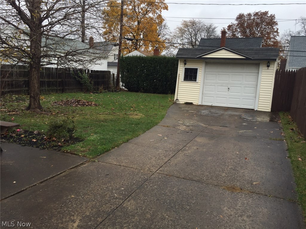 Ridgewood 03 - Residential