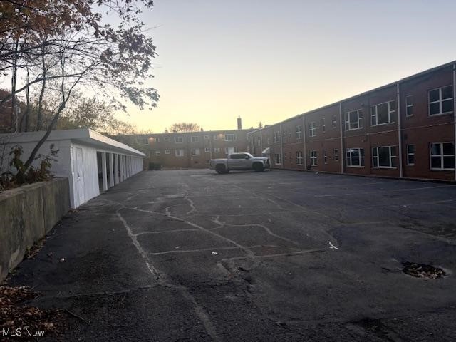 P J Odonnells Hillandale - Residential Lease