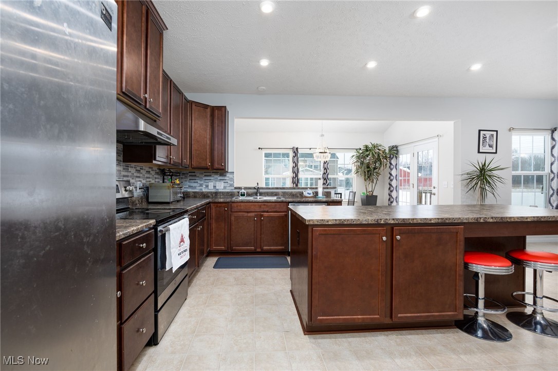 38488 Briar Lakes Drive