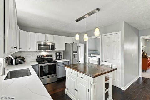 Tiny photo for 10056 Danns Way, Streetsboro, OH 44241 (MLS # 5251956)