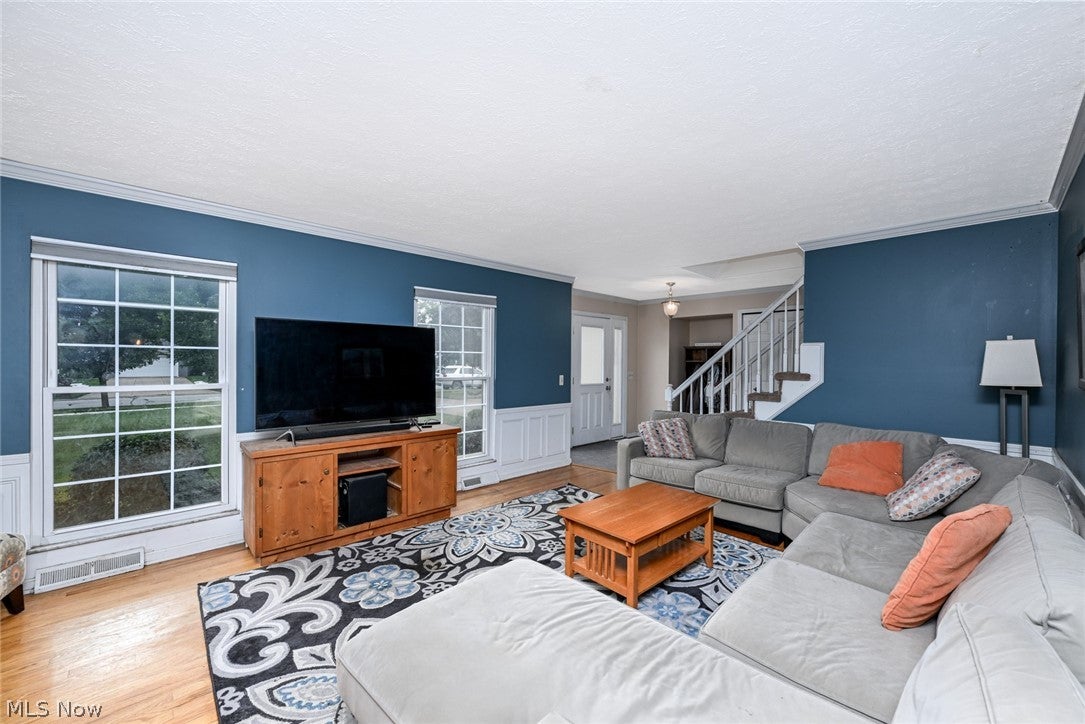 1855 Settlers Reserve Way