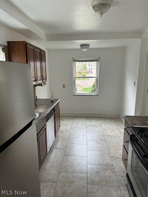 Tiny photo for 799 Phoenix Avenue, Akron, OH 44310 (MLS # 5187666)