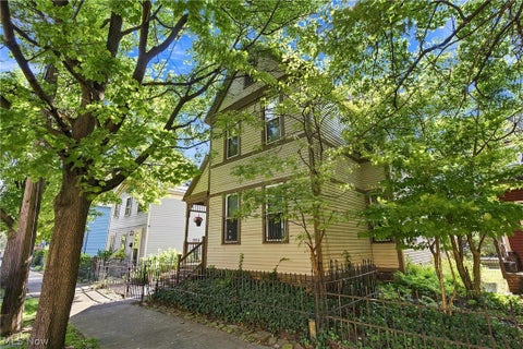 Multifamily For Sale - 3109 Bridge Avenue<br/> Cleveland, OH 44113