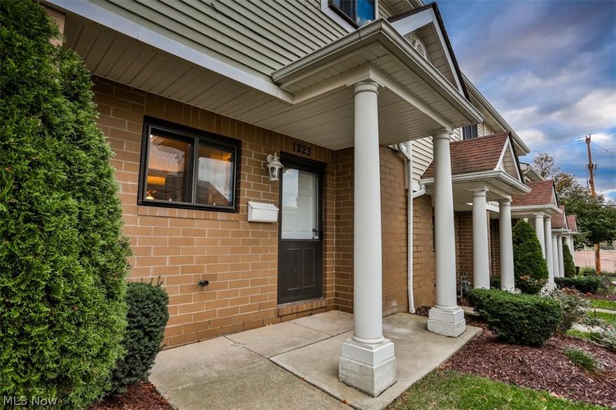 Welcome to the BEST VALUE in the Detroit Shoreway! Located in one of the hottest neighborhoods in Cleveland, VILLAS AT WATERS EDGE, is a stop not to miss! This limited maintenance townhome community offers you an incredible opportunity to explore the option of purchasing a, move-in-ready, completely renovated home. OR putting in your own personal touch with designing your own! The possibilities are endless! Hardwood flooring, granite countertops, stainless steel appliances, etc. These townhomes provide the greatest value for the area! Take advantage of the limited maintenance lifestyle while enjoying all that this location has to offer! Located just minutes from the pedestrian underpass with direct access to Edgewater Park and Lake Erie! Explore Gordon Square just minutes away; Capitol Theater, Near West Theater, Cleveland Public Theater, etc! And also, explore our underrated, incredible city; Progressive Field / First Energy Stadium / Quicken Loans Area / Greater Cleveland Aquarium /