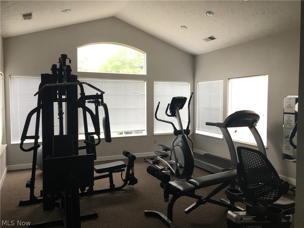 Brookledge Commons Condos - Residential Lease