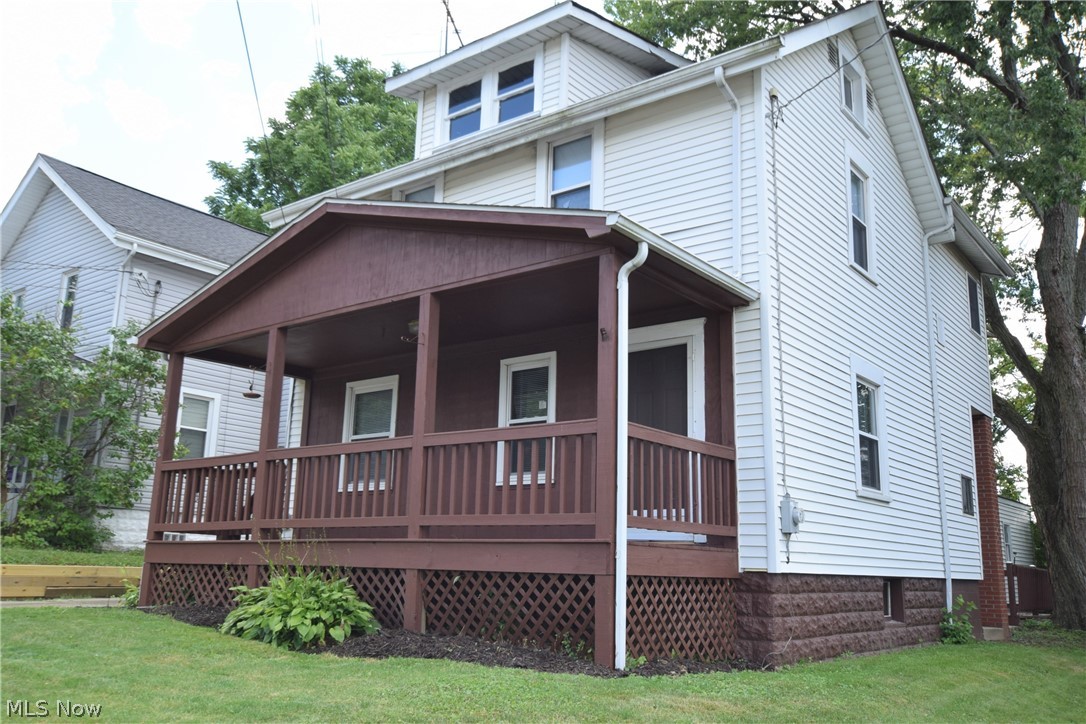 Welcome to 2628 Leland Avenue – a 3-bedroom, 2-bathroom Colonial in Akron! This home has an inviting, covered front porch that offers a great spot to relax outdoors. The kitchen has stainless steel appliances and updated flooring that extends into the dining room. A convenient full bathroom is located right off the kitchen. Upstairs you will find three large bedrooms and a full bathroom with multiple updates. The partially finished basement provides even more living space. Outside there is a back porch along with a detached two-car garage. Updates include: fresh paint (2020), new carpet in living room, stairs, and bedrooms (2020), new garage door (2020). There is nothing left to do except move in! Schedule your private tour today!