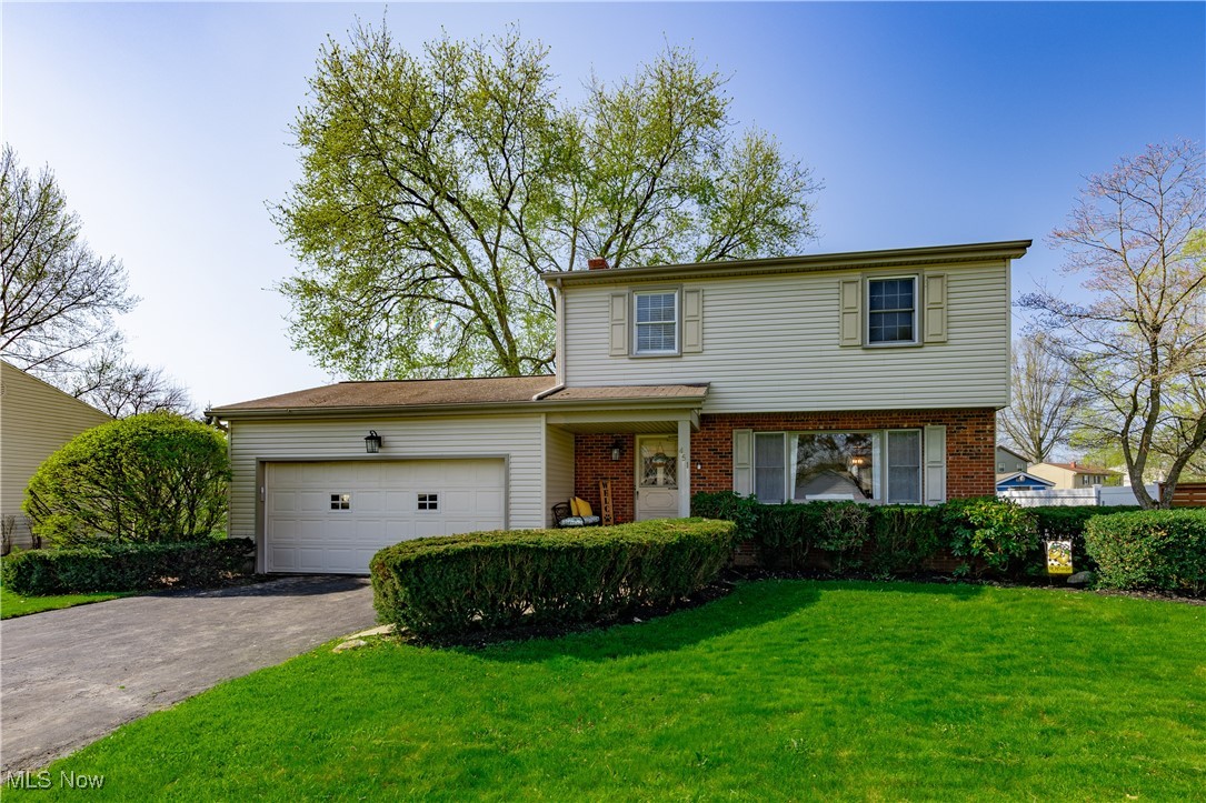 451 Green Garden Drive, Youngstown, Ohio image 1
