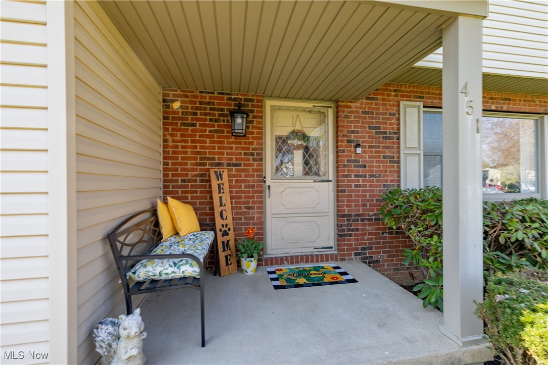 451 Green Garden Drive, Youngstown, Ohio image 37