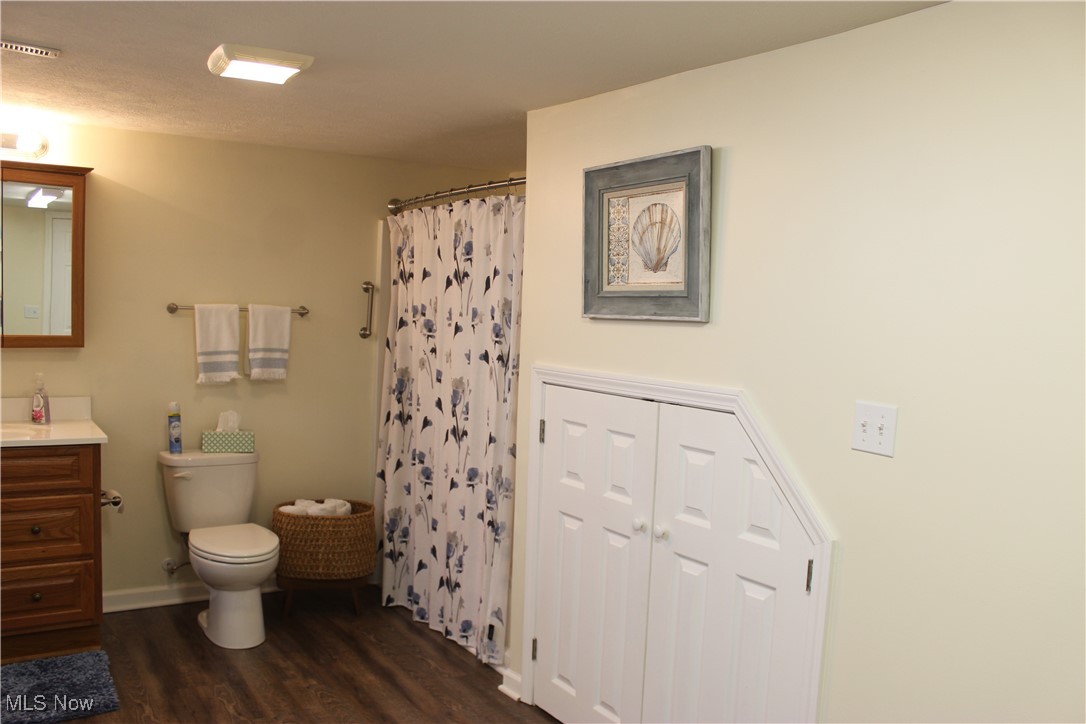 3175 Knollridge Circle, Canton, Ohio image 36