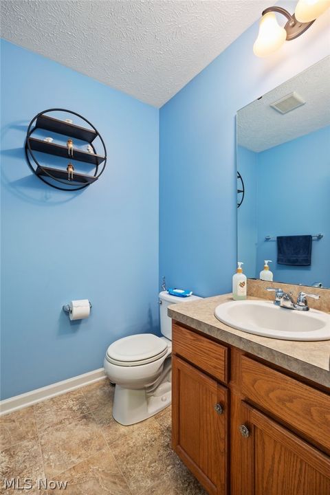 Tiny photo for 9961 Colmanara Drive, Aurora, OH 44202 (MLS # 5203222)