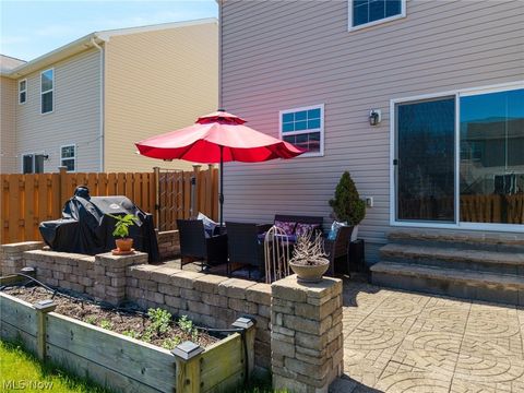 Tiny photo for 9961 Colmanara Drive, Aurora, OH 44202 (MLS # 5203222)