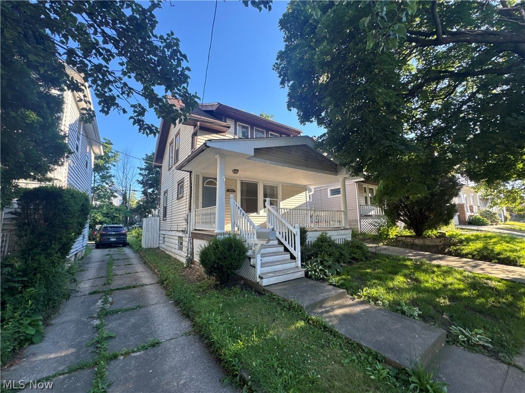Photo of 2311 Montclair Avenue, Cleveland, OH 44109 (MLS # 5222520)