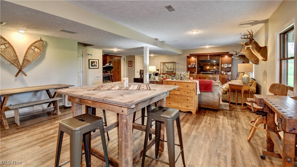 10165 Laurens Drive, Bolivar, Ohio image 31